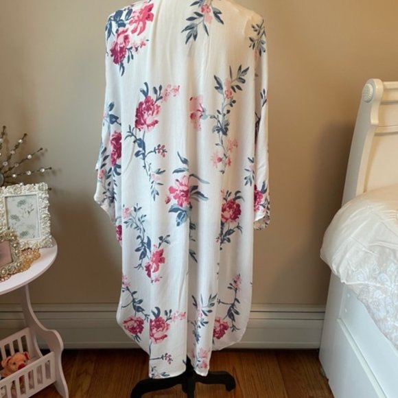 Women's White w/Floral Print Bohemian Kimono L NWT - Picture 2 of 9